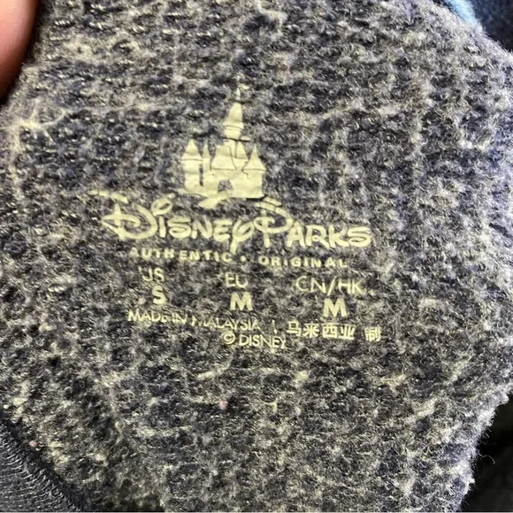 Disney World Mickey Compass Preppy Epcot Vacation Crew Neck Pocket Sweatshir… - Picture 5 of 5